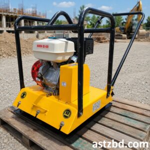 Honda GX430 Plate Compactor Machine front view with 640x600mm base plate